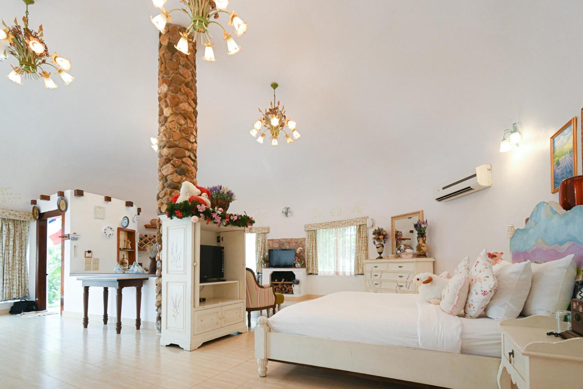Swiss Valley Hip Resort Suan Phueng Habitación foto