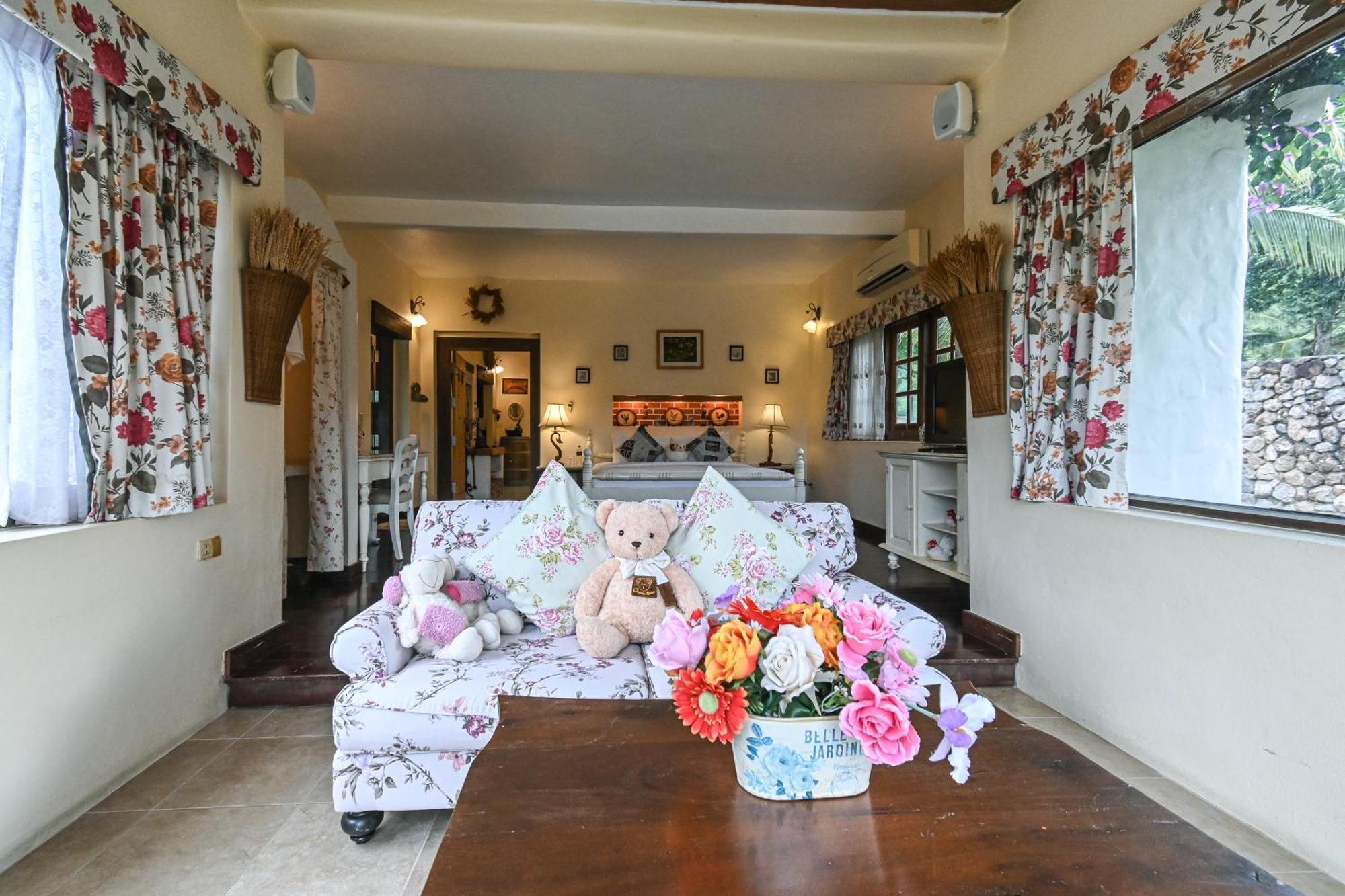 Swiss Valley Hip Resort Suan Phueng Habitación foto